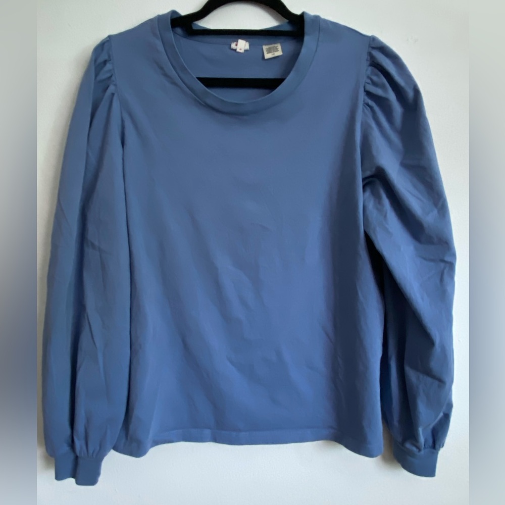 Levi’s Long Sleeved T-shirt